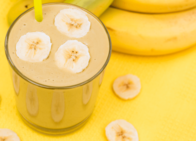 Yulaflı Muzlu Smoothie